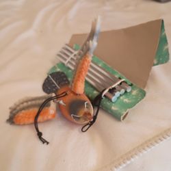 Brand new hummingbird wind chimes firm price $20 pick up only 865 Ellsworth avenue right off of East Livingston avenue Columbus Ohio 43206 5 minutes a