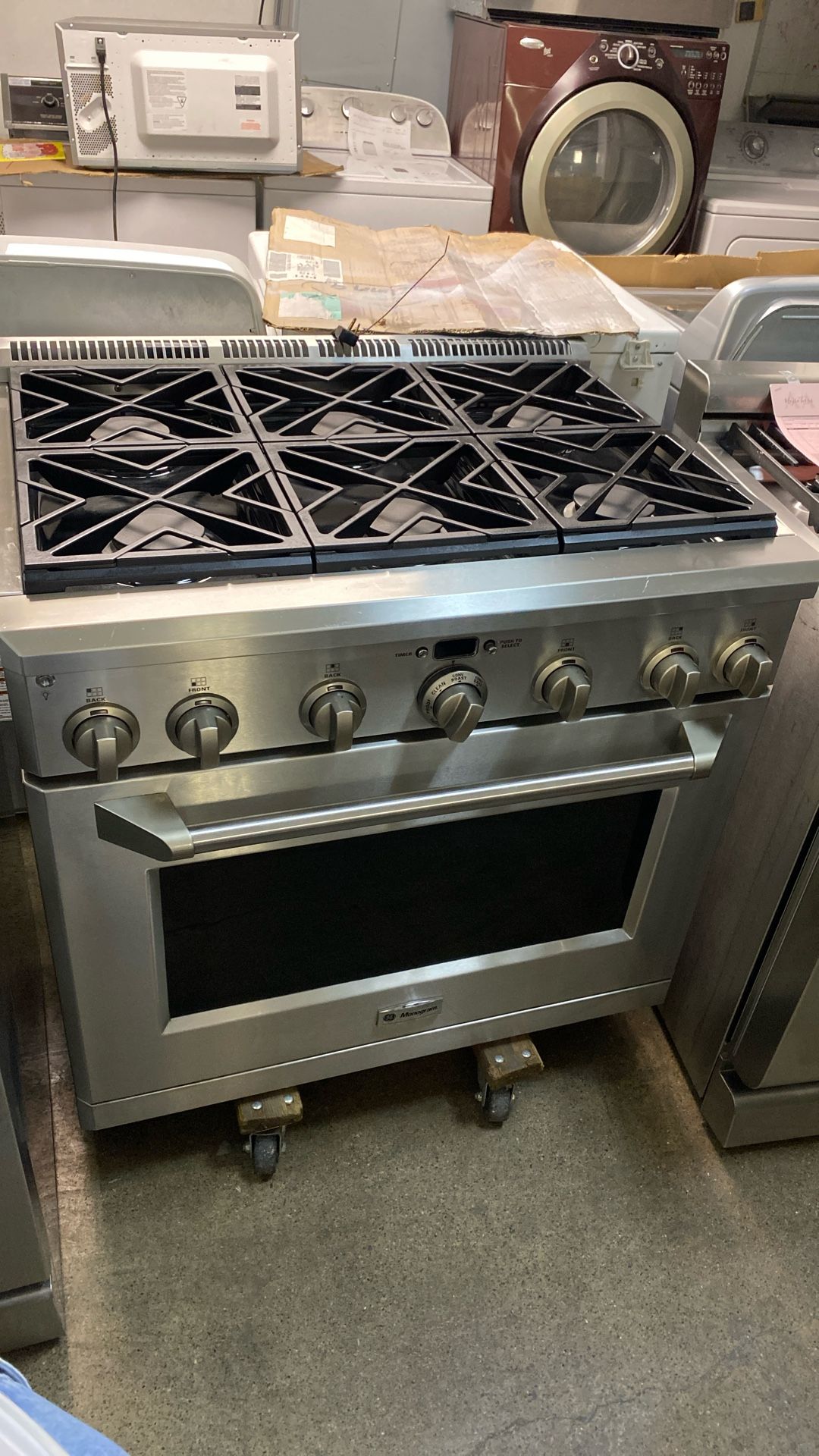 36” GE MONOGRAM SIX BURNER Gas