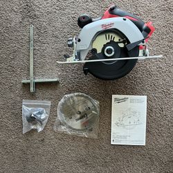 Milwaukee Circular Saw 6-1/2 in. 2630-20 M18 18V Lithium-Ion Cordless (Tool-Only, Brand New)