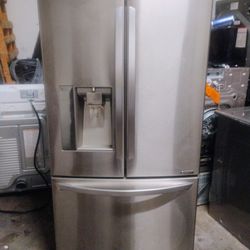 L G Refrigerator 36w 30d 70h 