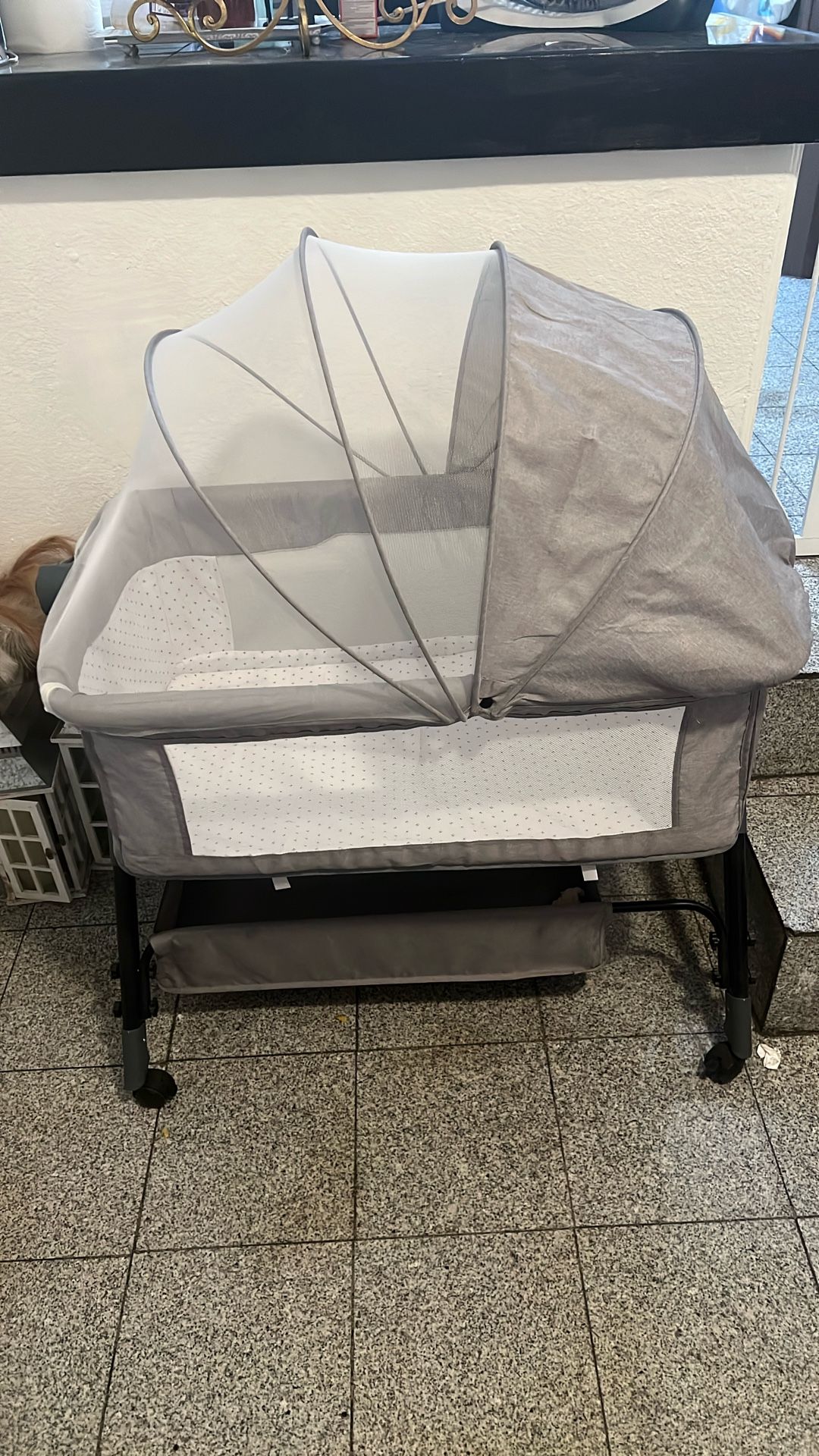 Baby Rocking Bassinet