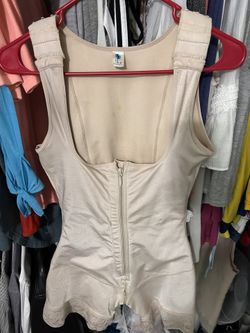 Fajas / Girdles