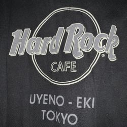 Vintage Y2K Hard Rock Cafe Tokyo Japan Black Shirt