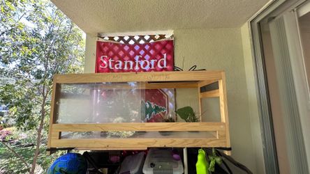 Reptile tank