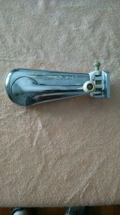 Vintage wall mount can opener