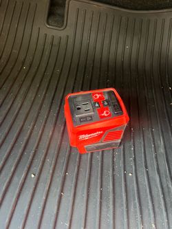 Milwaukee m18 power usb