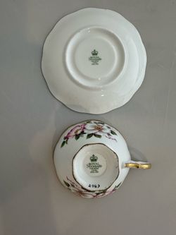 Vintage Royal Standard footed teacup and saucer
