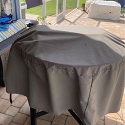 Round 48 Inch Waterproof Table Cover
