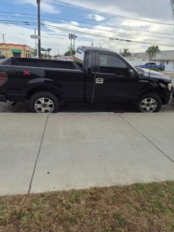 Ford 2009 yr 2018 plates  sticker   10 15 _ 2026  to 11 _30 _ 2027
