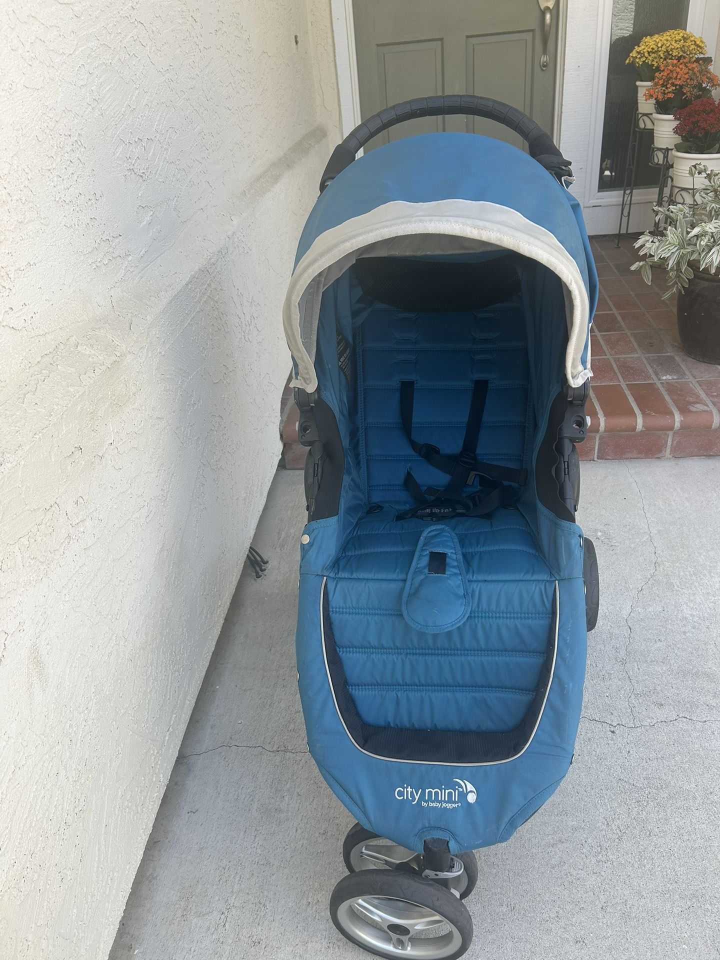 Baby stroller
