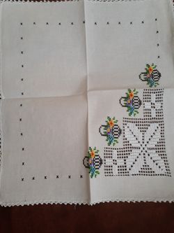 servilleta para tortillas estampado de punto de cruz y desilado nueva