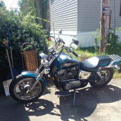 Motorcycle 92 Honda Shadow Vt1100cc
