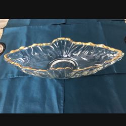 L Oval cristal centerpiece 