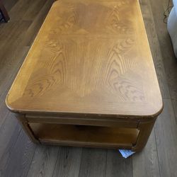 Oak Coffee Table With Moveable Wheels