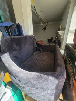 Comfy Dog Car bed/seat