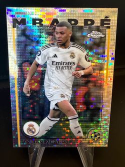 Kylian Mbappe Topps Chrome Pulsar Refractor