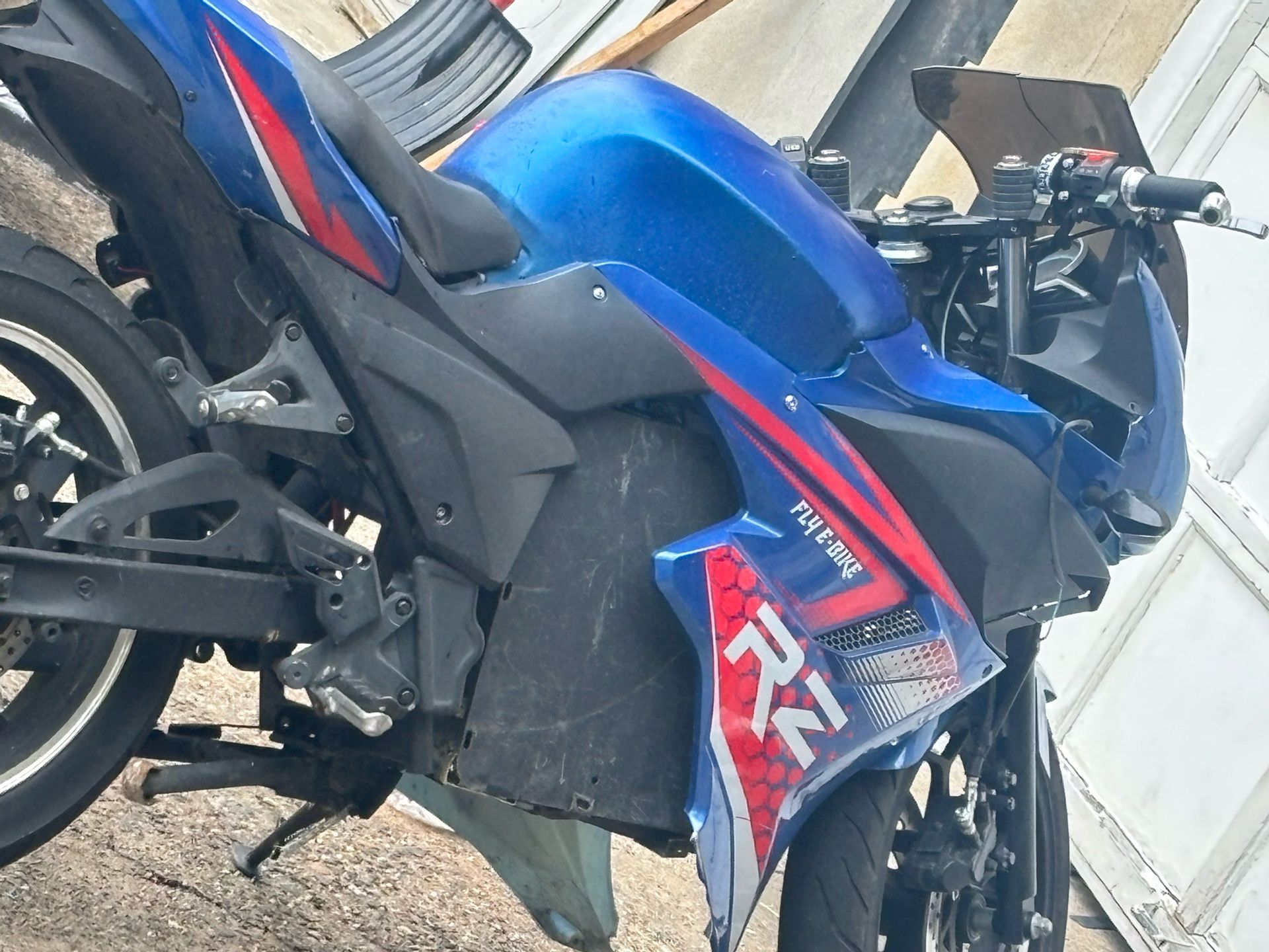 Fly E Bike R5