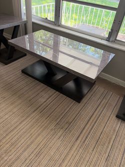 3 peace, coffee table 2 tables with length