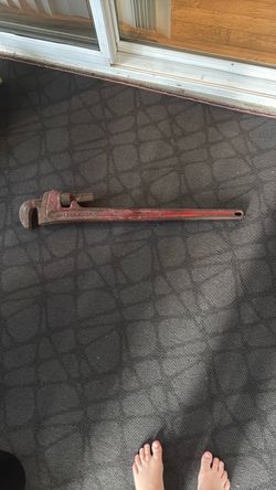 RIDGID Heavy-Duty Pipe Wrench