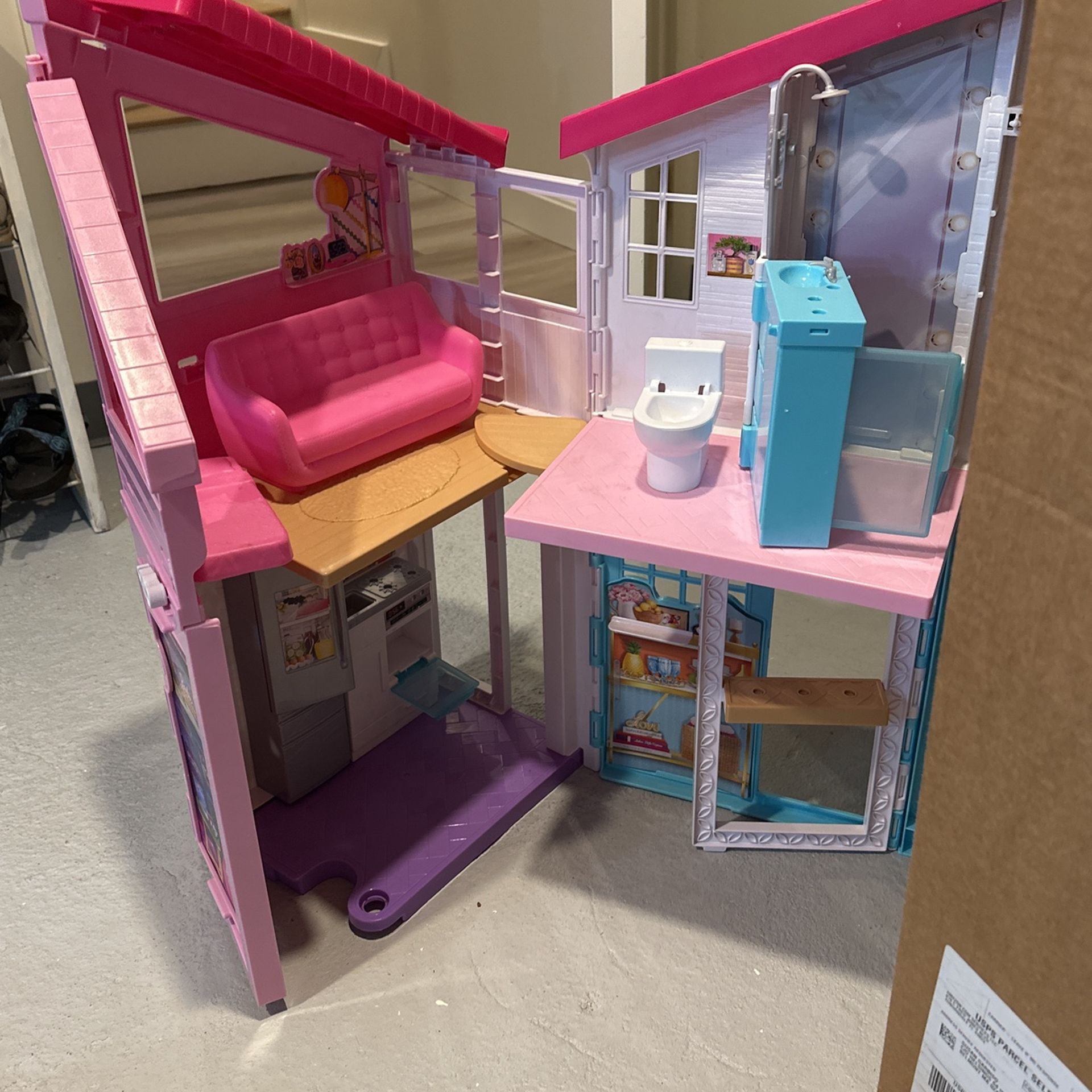 Barbie dream house