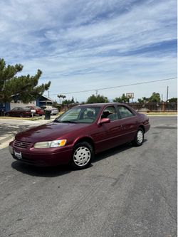 1999 Toyota Camry