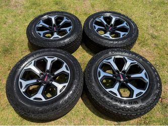 GMC AT4 WHEELS AND TIRES