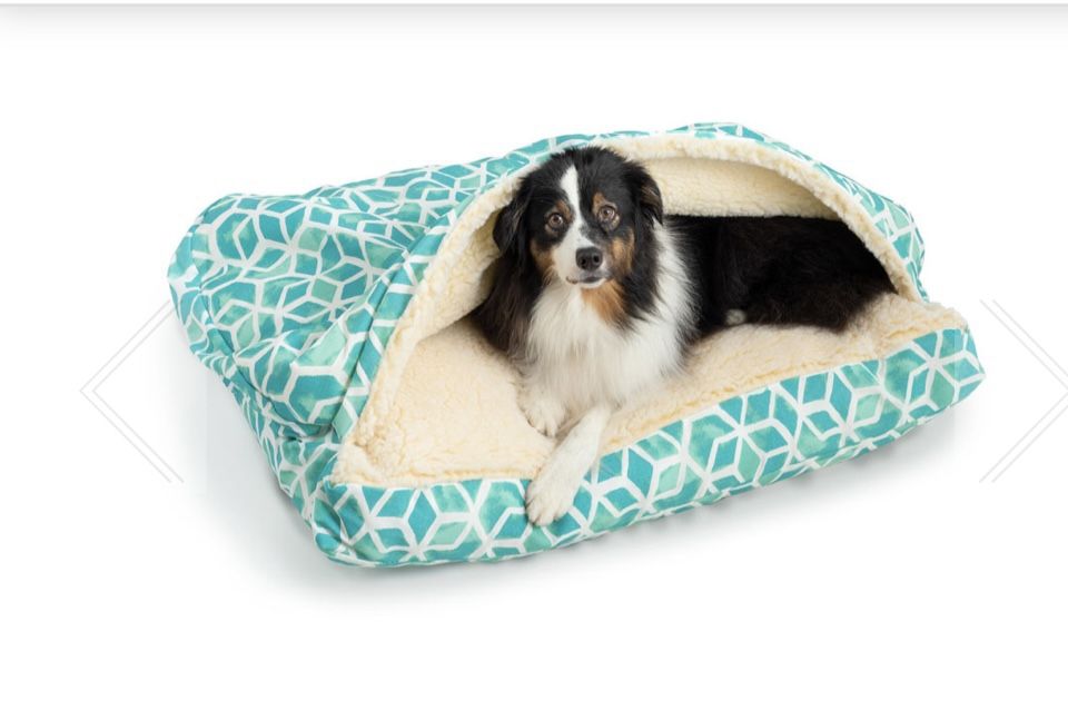 New Snoozer Dog Bed