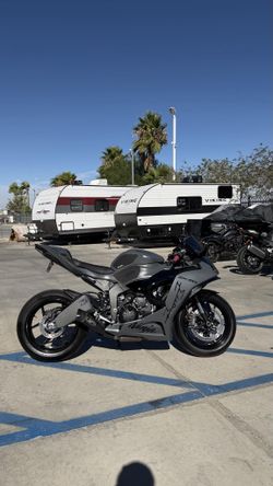 2025 Kawasaki Ninja ZX-6R