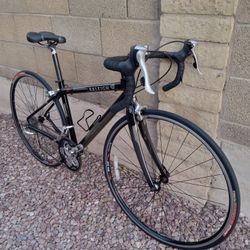 Bike Raleigh CADENT TWO ZERO TIRES SIZE 700C FRAME SIZE SMALL 