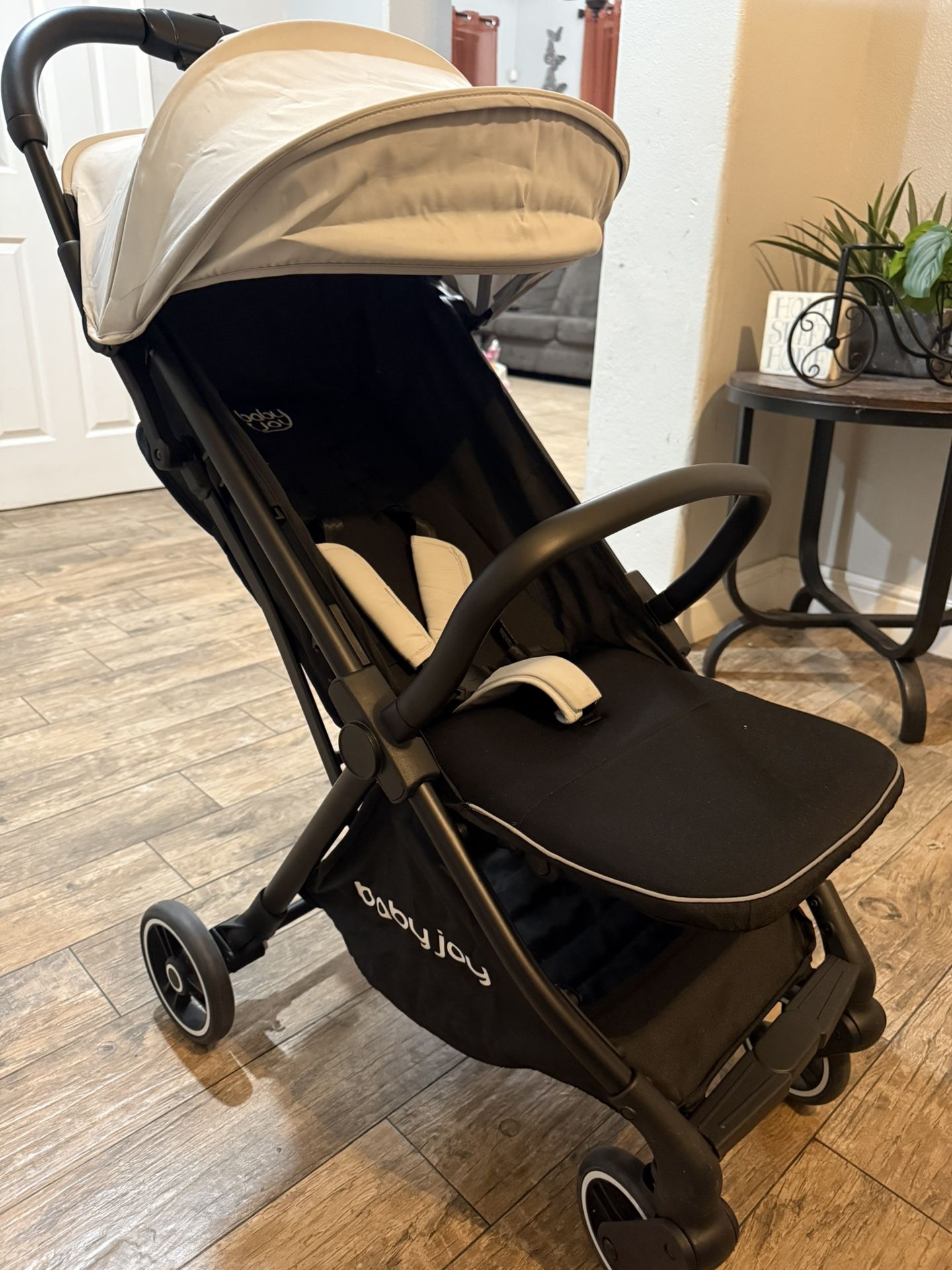 Lightweight Baby Stroller
