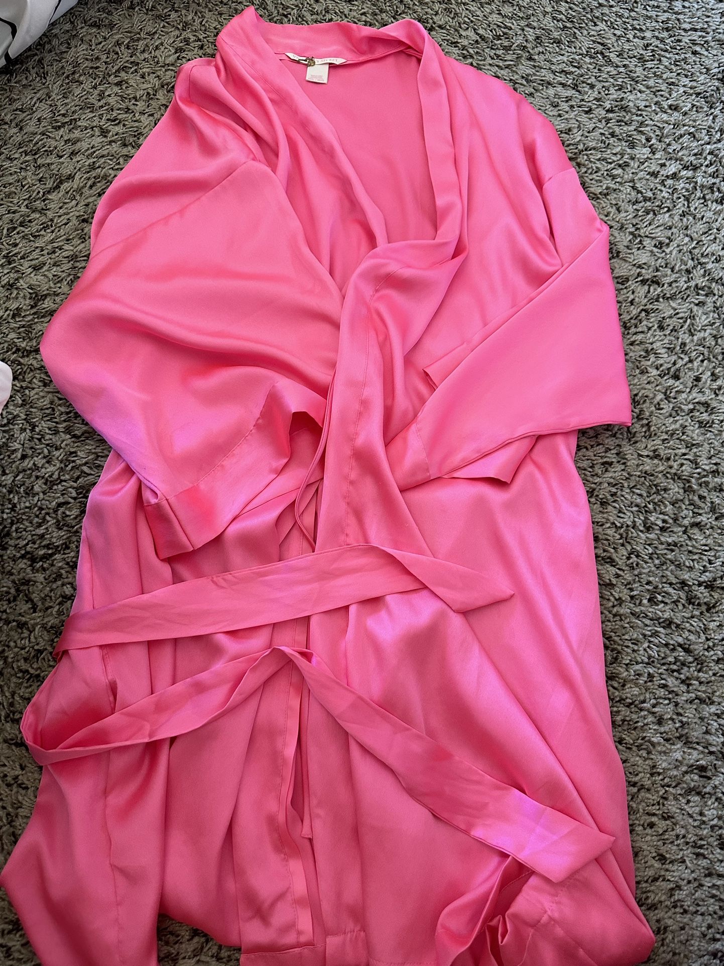 Victoria secret Pink Nightgown  Robe New