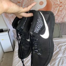 reflective nike shoes