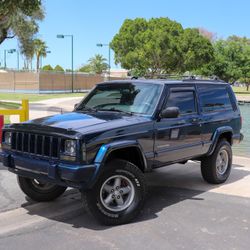 2000 Jeep Cherokee