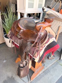 Western Saddle and stand