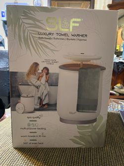 Tzumi SLF Luxury 20L Electric Towel Warmer with Aroma Diffuser