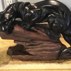 Austin Productions, RARE “Stalking Panther" by Alexander Daniel 1994 - 16" long x 10 1/2 high weight 8lbs.  black and bronze statue of a stalking pant