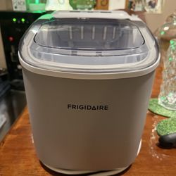Frigidaire Ice Maker