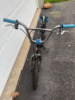 Schwinn, 18 " wheels, boys bike