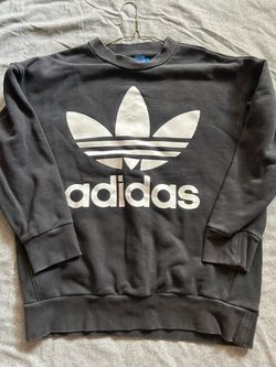 Adidas oversized sweatshirt size S