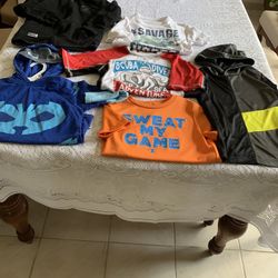 BOYS CLOTHING. $ 2.50, $3.00 , $350 AND Size5, 5/6 AND 6. You CAN BUY WHAT YOU LIKE. LIKE NEW NEW.