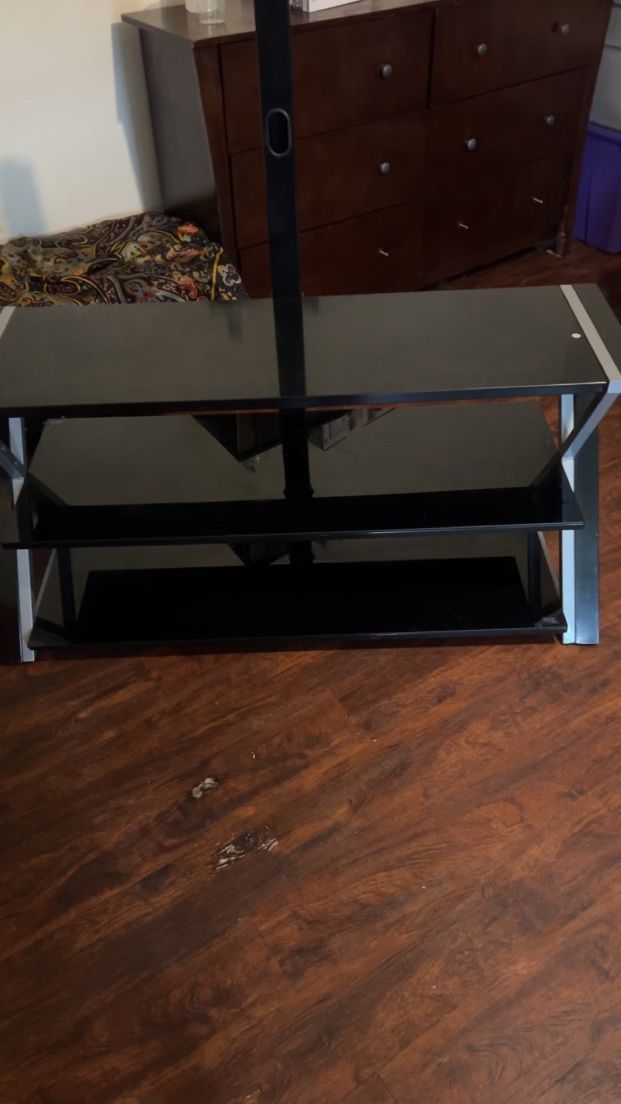 50' Tv Stand In Good Condition