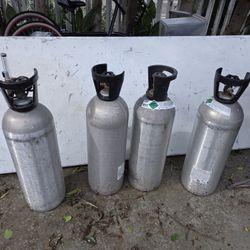 CO2 Tanks 