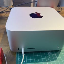 apple mac studio computer 