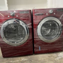 LG set Front Load Washer And Gas Dryer 