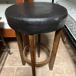 Swivel Leather Stool