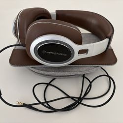 Bowers & Wilkins P9 Signature Headphones