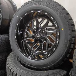 20X12 Black Fuel Off-road Wheels 33 1250 20 Mt Tires 
