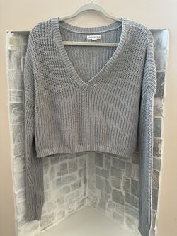 Aeropostale Gray V-Neck Sweater