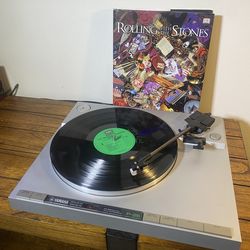 Vintage Yamaha P-25 Direct Drive Turntable – Full Auto, Like New, Only $129!