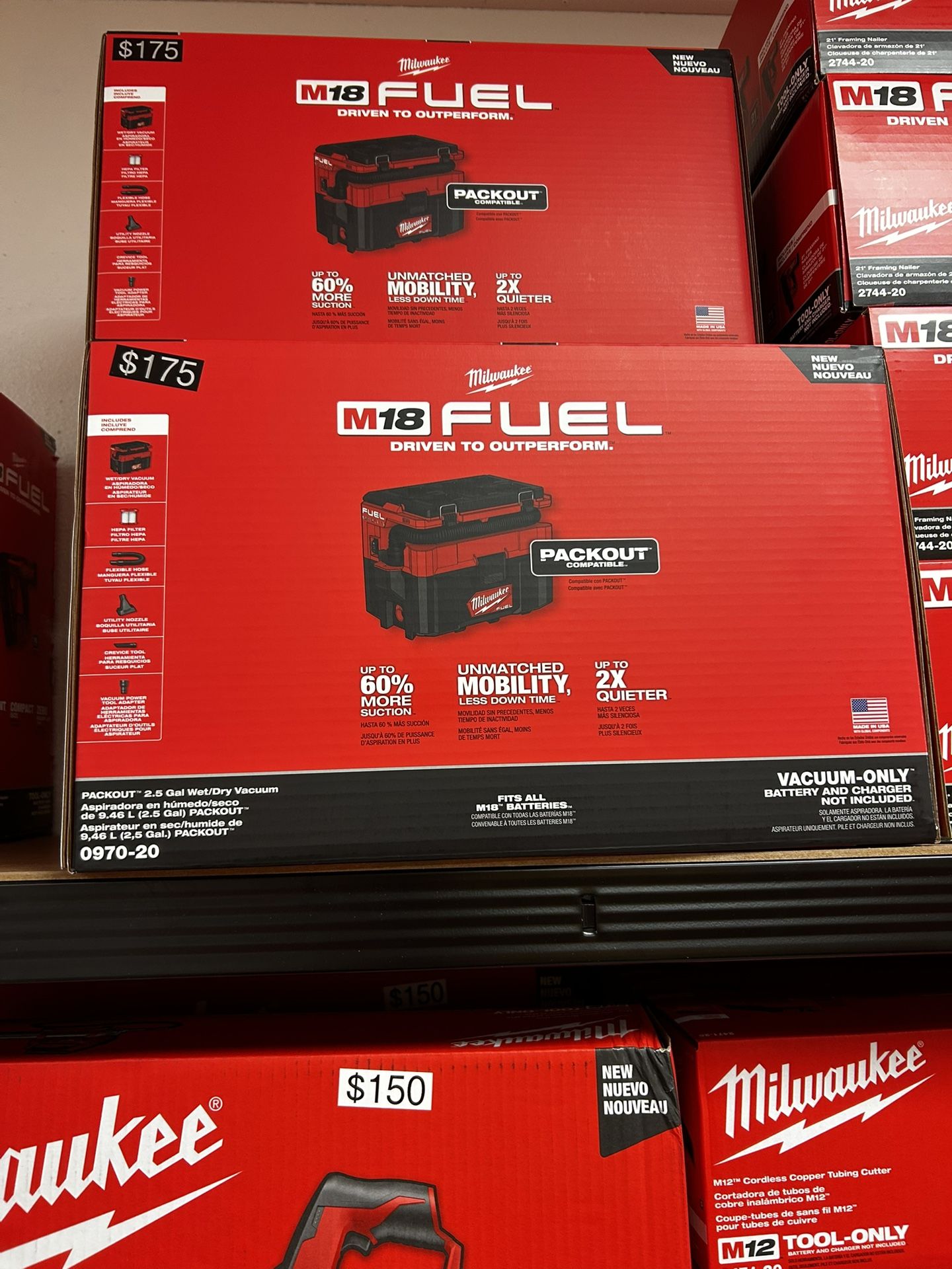 Milwaukee M18 Fuel Packout 2.5 Gal Wet/dry Vacuum